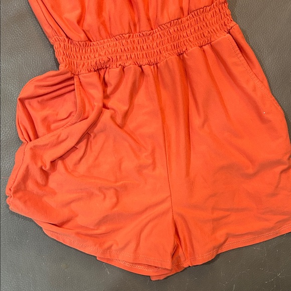 Derek heart Off-Shoulder Orange Romper, size S - Picture 4 of 5